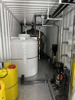 Goede prijs 5 tot 7 fasen Containerized RO System 38kw Met Grundfos / CNP Pump online