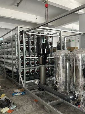 Goede prijs 500-10000 ppm Voedingswater Zout water Braakwater Omgekeerd osmose systeem voor industriële online